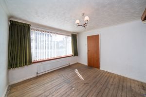 SITTING ROOM- click for photo gallery